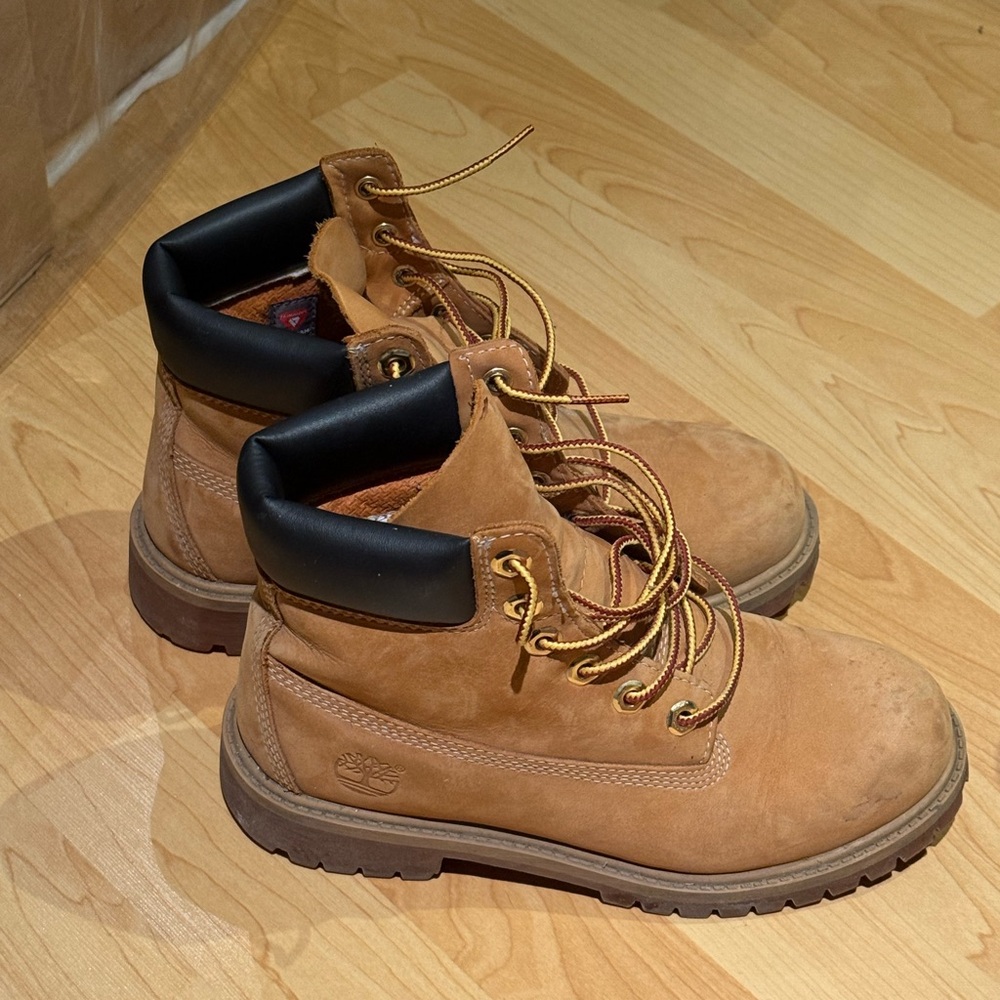Timberland Women’s US6 4Y OG Boots